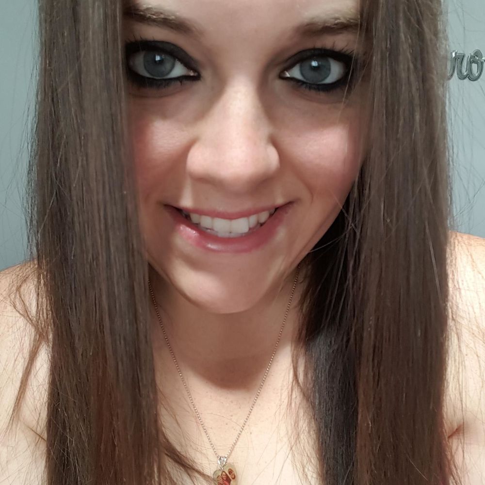 Meet your Posher, Em